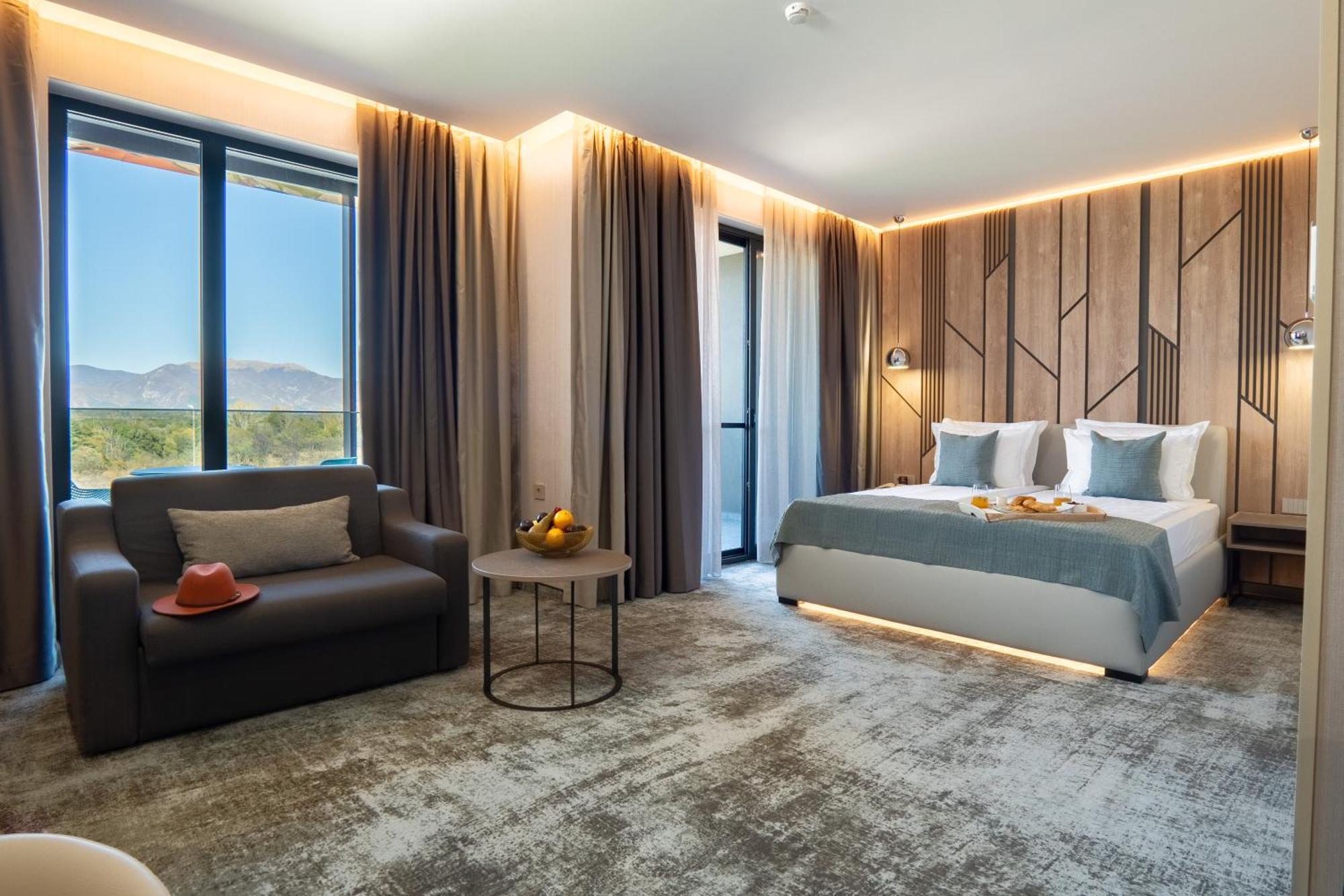 פאבל באניה Atmosphere Balneo Hotel & Spa מראה חיצוני תמונה