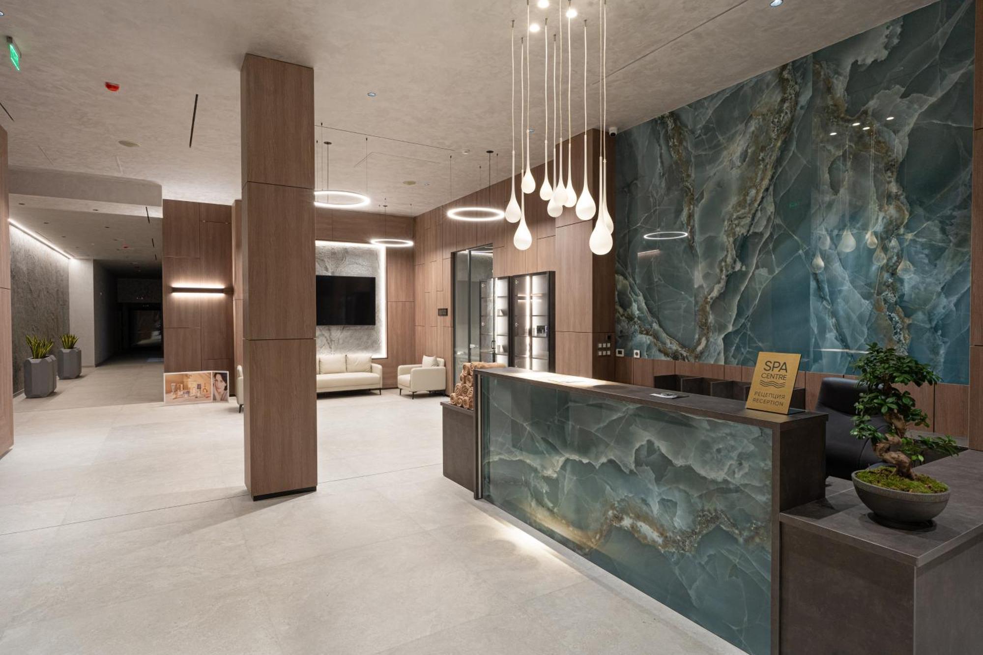 פאבל באניה Atmosphere Balneo Hotel & Spa מראה חיצוני תמונה